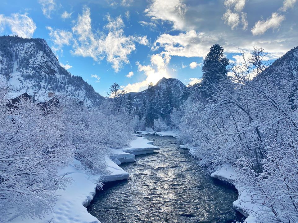 FriscoLodge's tweet photo. #SaturdayMorning in the @TownofFrisco in #Colorado https://t.co/97Ub2pci9m