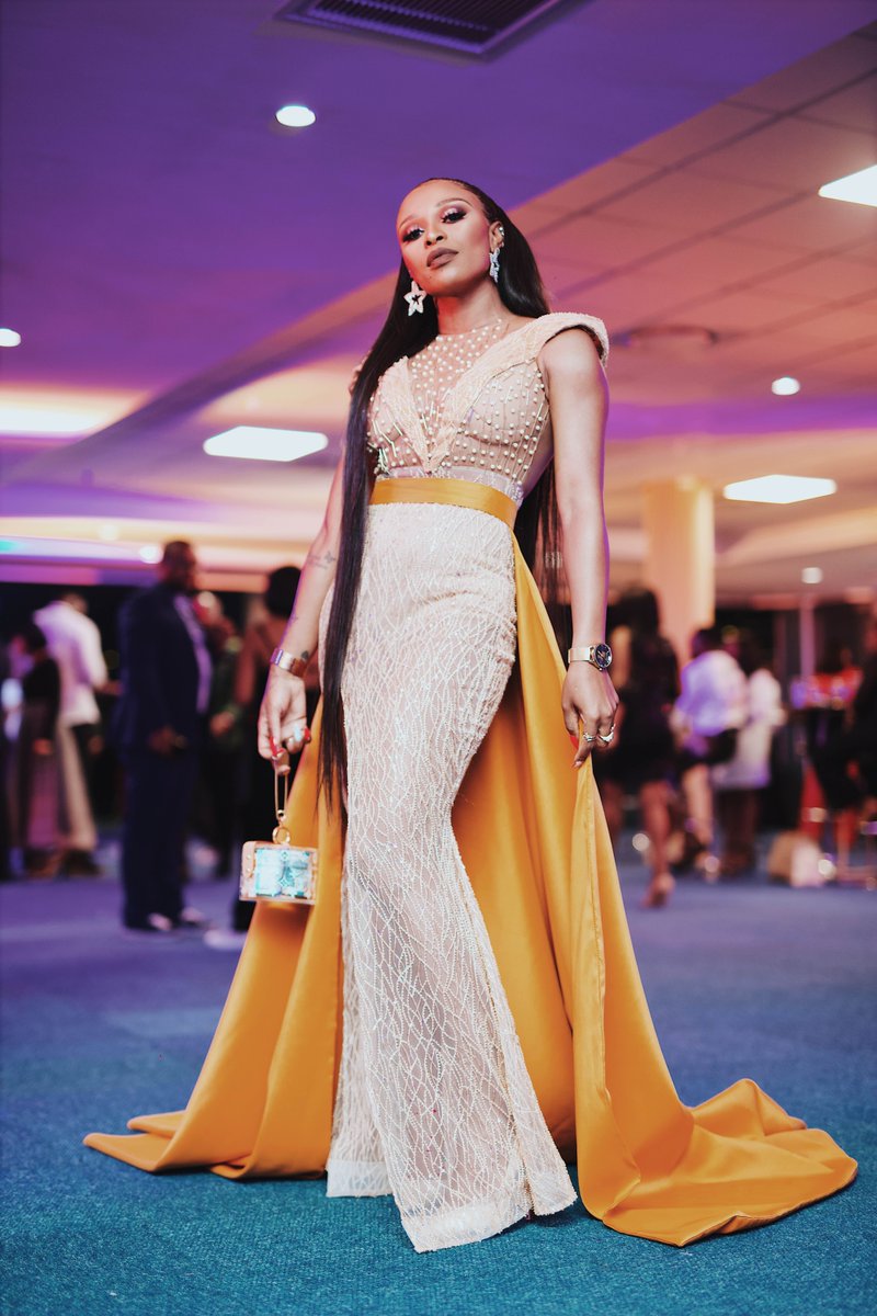 DJZinhle's tweet photo. #DSTVMVCA 
Dress: @scalodesigner 
Makeup: @dreythemakeupartist
Hair: @thesanhair 
Photograpghy: @donkat_seles https://t.co/ZslzRXnePA