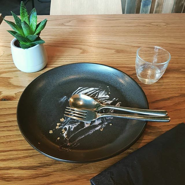 I forgot to take a pic before I ate this. It looked &amp; tasted so good I had to share it...treacle tart with rhubarb. Everything we ate at @chapters_hayonwye was delicious. Try to keep supporting small local businesses in these tricky times ♥️
.
.
. ift.tt/39T6LMG