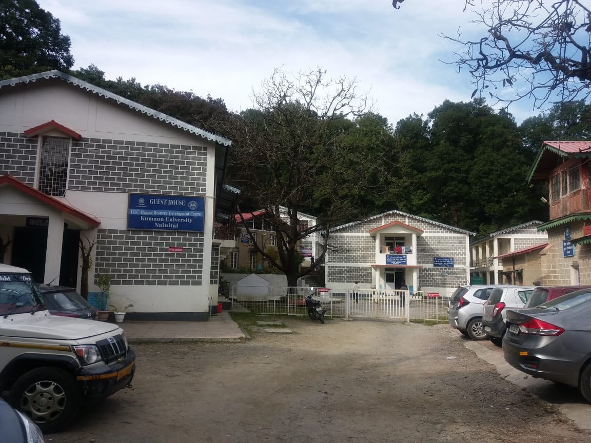 SMCCVSDU's tweet photo. #UGC- #Human_Resource_Development_Centre #Kumaun_University #Nainital #Orientation_Programme- 46, 2nd March to 24 March 2020.
Dr. Anu Satyal, Assistant Professor, #Department_of_Economics #CVS spoke on 'Issues in #Higher Education Policy' as a resource person on 12 March 2020. https://t.co/M3JHakDYLF