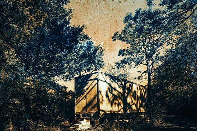 doncolin1952's tweet photo. Refuge 2019
****** https://t.co/JnZAB3KJiK @doncolin_photographs #doncolincreative
#recentwork #newwork #fineart #fineartphotography #folkphotography #everything_edited
#documentary #cultural
#backroad_visions #renegade_rural #ruralexploration #trb_r… https://t.co/zbhZw6QYus https://t.co/iQLoV678VL