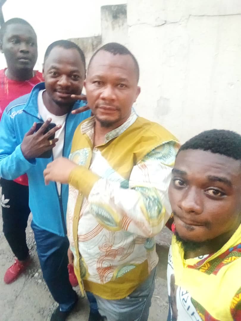 VFatshi's tweet photo. Le Serviteur des autres et vaillant Héro Gecko Beia vient d'être libéré ✊����✊🏿✊🏿

@Presidence_RDC  @7sur7_cd  @TopCongo @LFUTCFM  @fatshi13  @kabund_jmkkrock  @auguyka70  @J_SHABANI_Lukoo https://t.co/T7qIn2kOlq