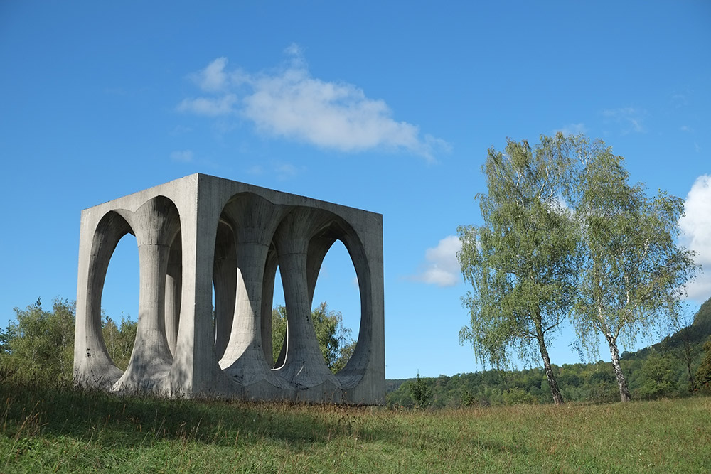 Ilirska Bistrica is just a weird sculpture in Slovenia. I don’t have more data about this so appreciate any help from Slovenian friends