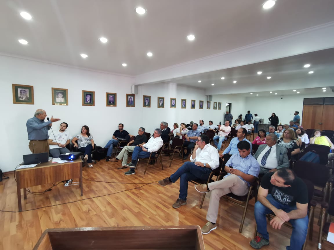 PDC_Chile's tweet photo. Pdte Nacional @fchahin en la  Junta Regional de O’Higgins junto a la nva directiva Regional, el Secretario Nacional @DavidMoralesNor, el pdte @ODCA @latorreJcarlos, Alcaldesas @Anita_Silva32 y #GloriaParedes, analizando los desafíos del #ProcesoConstituyente #YoApruebo https://t.co/JNAEBosiR9