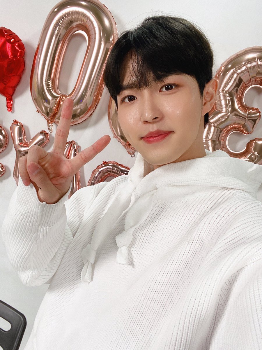 ✧* ･ﾟ♡day 74 〈march 14th〉hii bub, YOU FINALLY POSTED I missed you so so much happy 300 days since debut I’m so proud of how far you’ve come and and the artist you are. I cant wait till ur 1 year of debut  I love you so much and please stay healthy