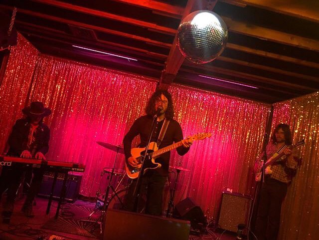 Stay Gold tweet media