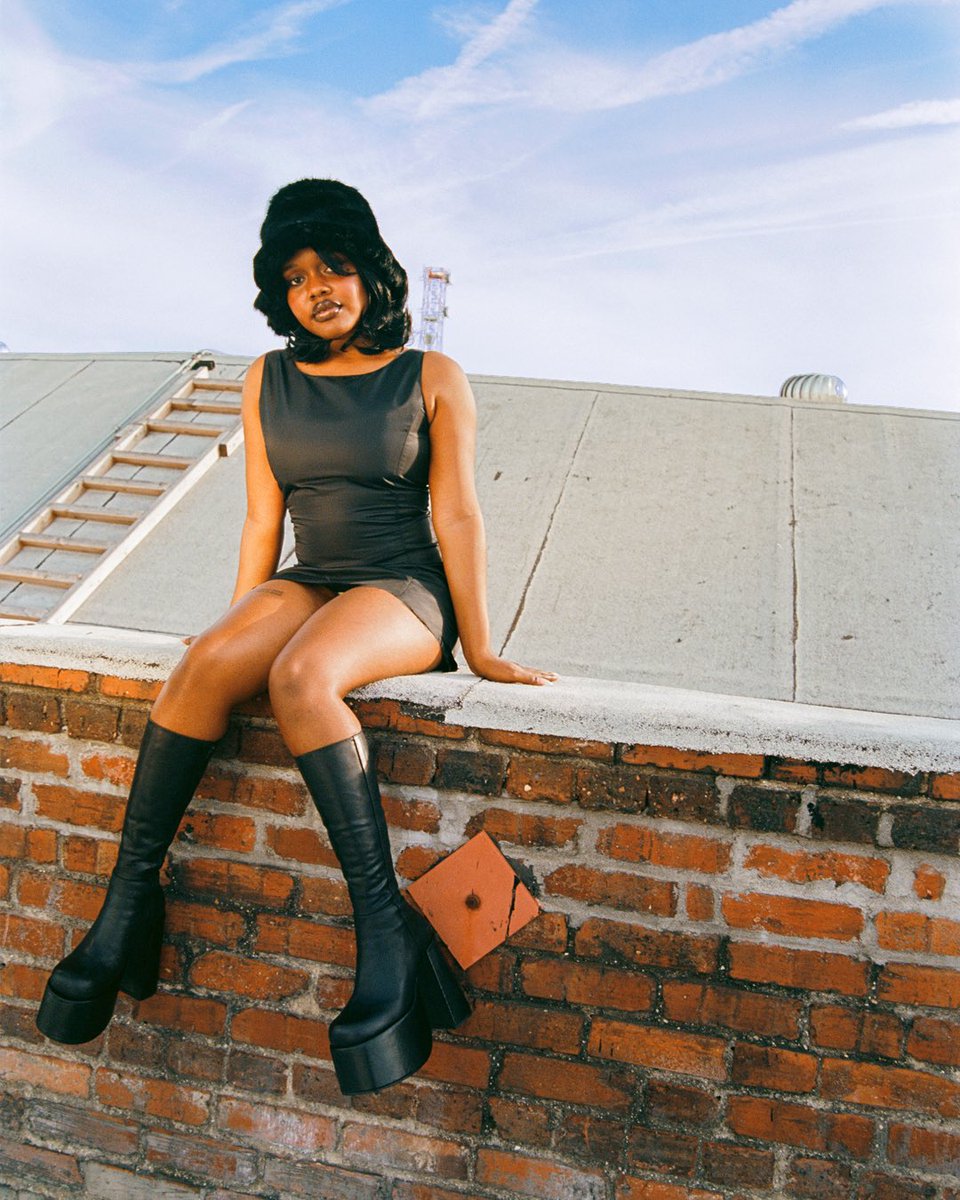 Trinity Ԁяess + ℂrypto Boot ・・・ @AM1ND1