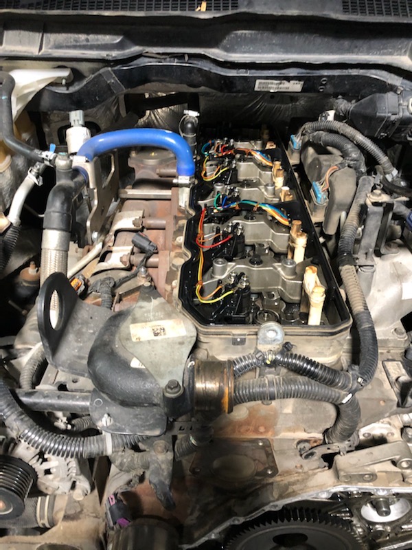 dirtroadready_'s tweet photo. Our technicians have been busy working on the inside front cover and valve cover of this Cummins. Give us a call today to schedule your next service and repair. https://t.co/eDTycu3L6o #Cummins #AutoRepair #ASEPride #CountryTruckAndAuto https://t.co/6WTTPxGqIx