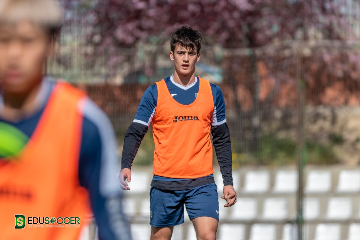 DsEdusoccer's tweet photo. The Academy - Ds Edusoccer⁣
⁣
#LetUsMakeYourDreamsComeTrue #EduSoccer #🐝 # #DSEdusoccer #soccer #futbol #academy #academia #socceracademy #spanishsoccer #futbolespañol #training #entrenamiento #footballers #football #workout https://t.co/Xt4U86NzoK