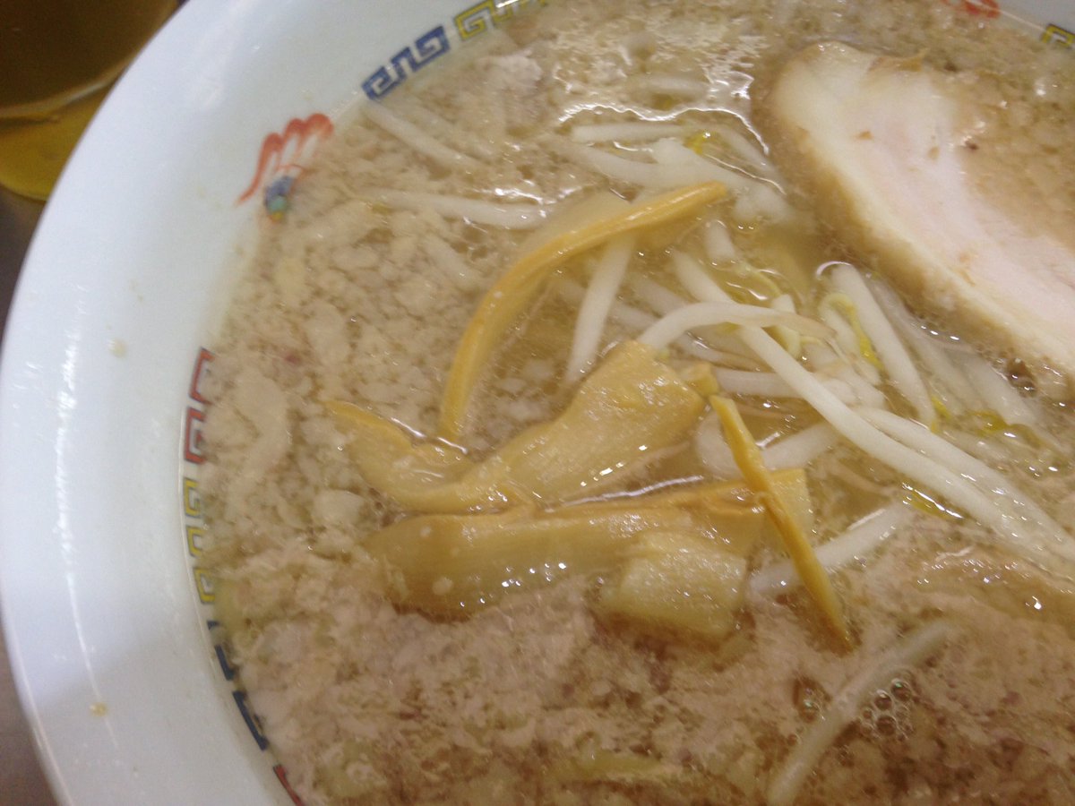 iwao_kanazawa's tweet photo. ホープ軒 千駄ヶ谷本店

ラーメン ¥800

#ラーメン #らーめん #ホープ軒 #ホープ軒千駄ヶ谷 #自家製麺 #24時間営業 #東京 #千駄ヶ谷 #ramen #hopeken #tokyo #sendagaya https://t.co/UTs4cBzTpz