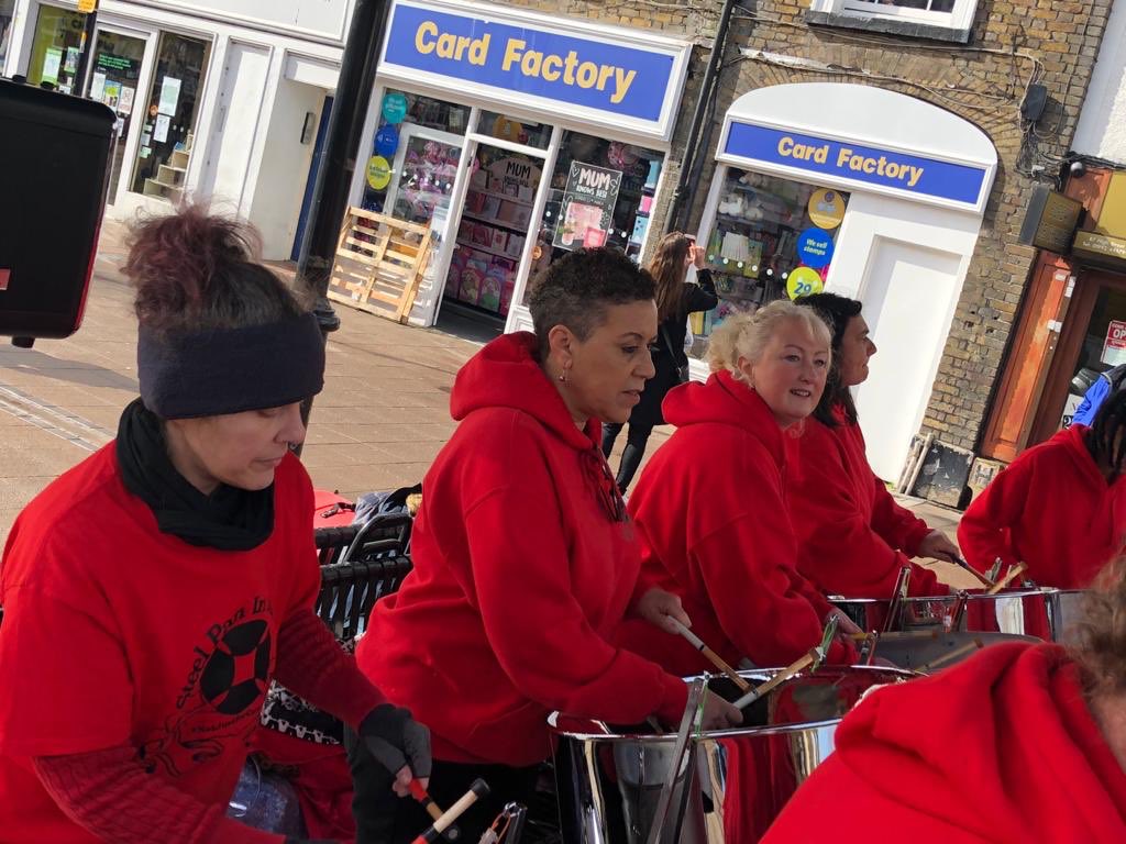 dewamusic's tweet photo. Some of our adults band bringing smiles, dancing and sunshine to Hoddesdon today 🎶

#SteelPan #SteelBand #Hoddesdon #WalthamCross #Broxbourne #Hertfordshire #SteelPanInMotion #SteelPanClasses #Music #Band #Tutor #Teacher #WadeAustin #LoveHoddesdon #TownCentre #Trinidad https://t.co/ILEHahs3Xo
