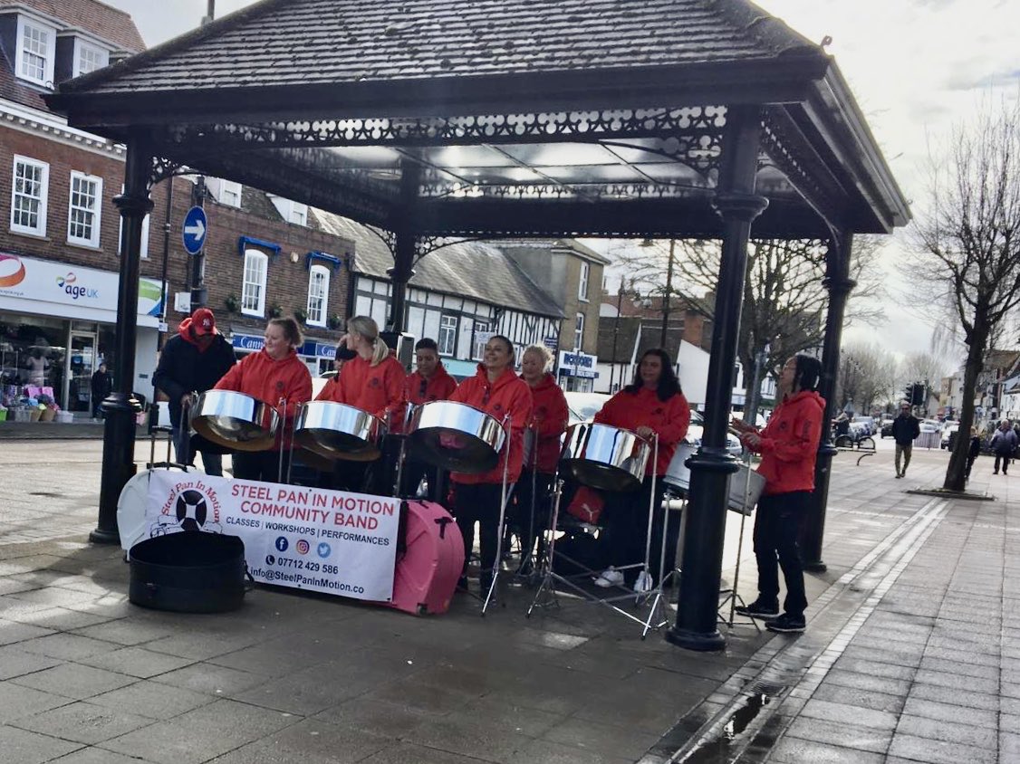 dewamusic's tweet photo. Some of our adults band bringing smiles, dancing and sunshine to Hoddesdon today 🎶

#SteelPan #SteelBand #Hoddesdon #WalthamCross #Broxbourne #Hertfordshire #SteelPanInMotion #SteelPanClasses #Music #Band #Tutor #Teacher #WadeAustin #LoveHoddesdon #TownCentre #Trinidad https://t.co/ILEHahs3Xo