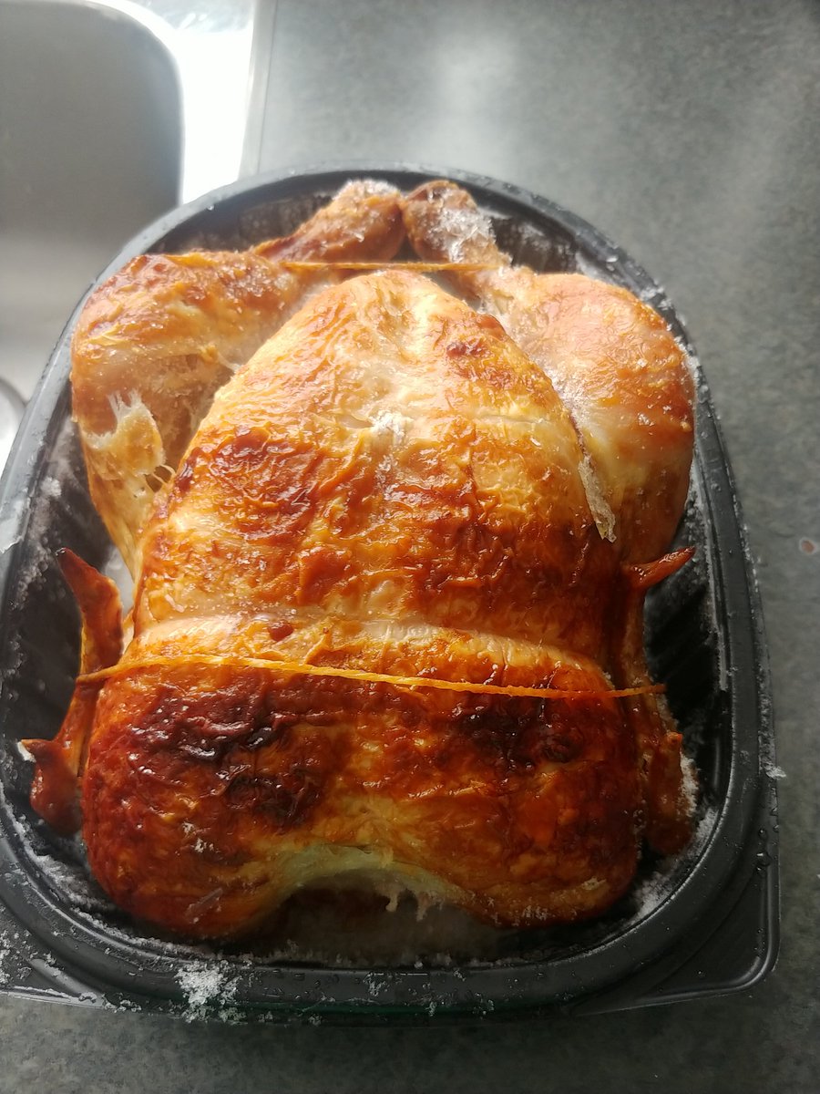 RobMeekel's tweet photo. my #StuffMart bird is -20C, can't strip it of meat right now. ill give it a short cook to soften it up to remove the breasts and thighs before pressuring it up https://t.co/mfmFDQ2jH1