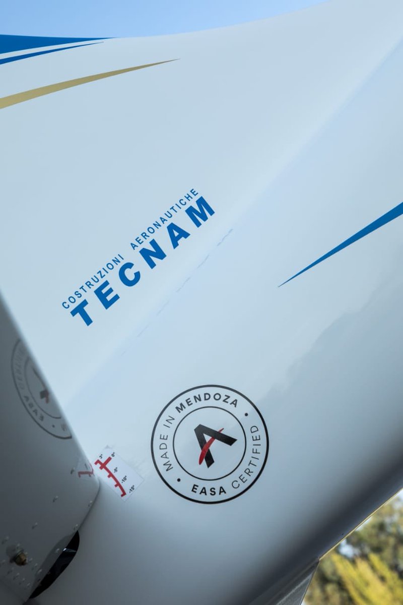 AEROTEC1's tweet photo. Concretamos un nuevo hito. Exportamos nuestro 1er #tecnam P2008. Ensamblado y terminado en nuestras instalaciones de #rivadavia #mendoza celebrando su embarque final destino a Peru. Con esta entrega se eleva a 91 aviones desde nuestra representación con la marca Italiana #tecnam https://t.co/FhJz22x7Du