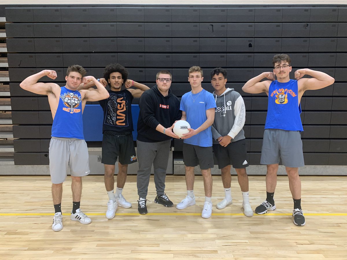 RFA_STASS's tweet photo. After adding up both fall and spring scores, our Heat of Fusion winners are the SENIORS!! Congratulations to them and all of our team winners as well! Thank you to everyone who either helped out or participated to make this week possible. We’ll see everyone in a month! https://t.co/dLJFCgbaEw