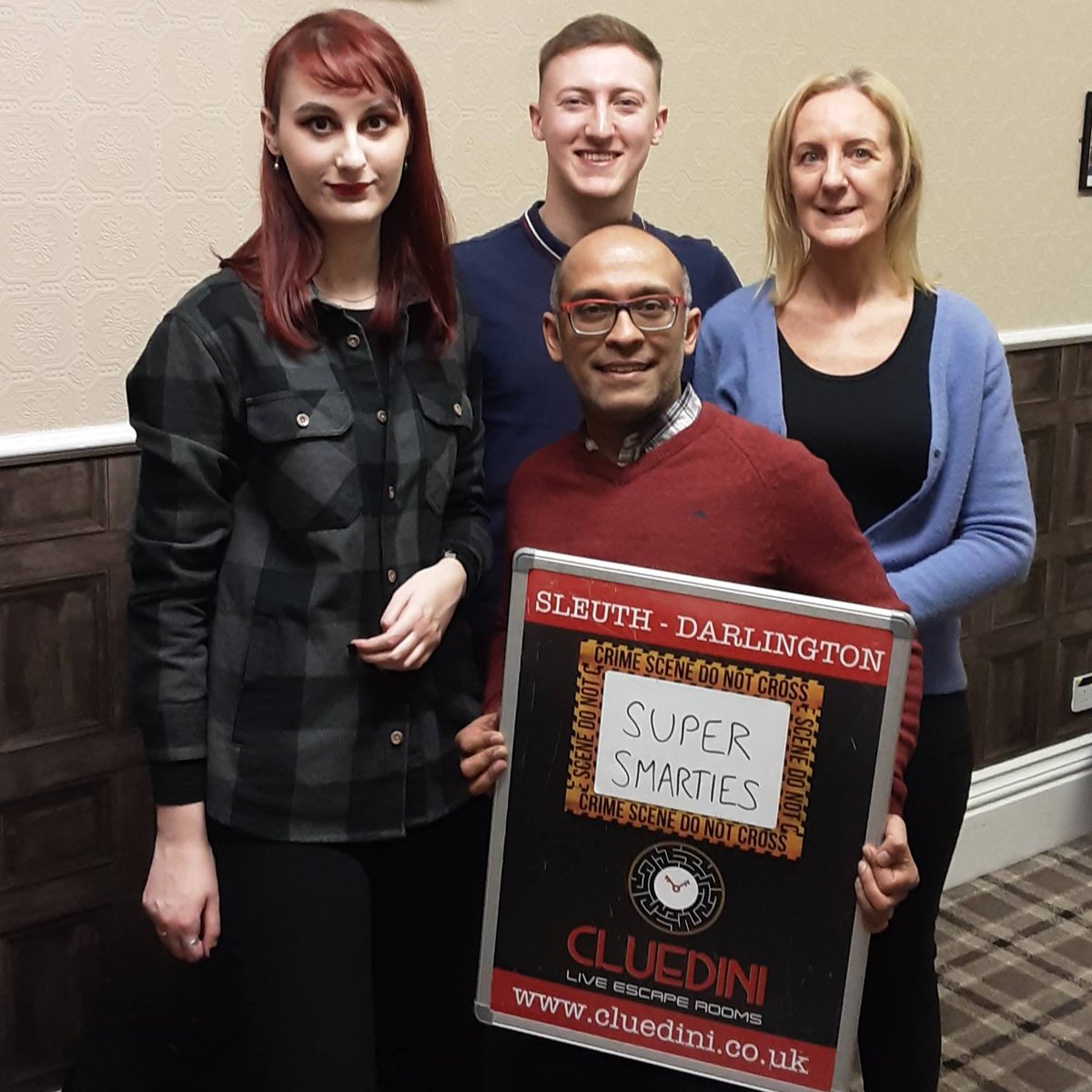 🕵️‍♂️ SUPER SMARTIES : Detectives Jas, Bernadette, George &amp; Pippa
#sleuthedit in 56 minutes! 

Up for the challenge?
Book Now @ cluedini.co.uk

🕰 One Hour
🧩 One Room
🔑 One Mission