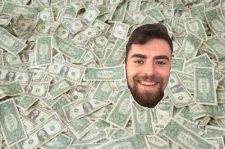 Catholicyoungm1's tweet photo. Tightest man in the club winning €100 in the prize draw. Not a bit of a round to be bought tonight https://t.co/MyE0d1SQsN