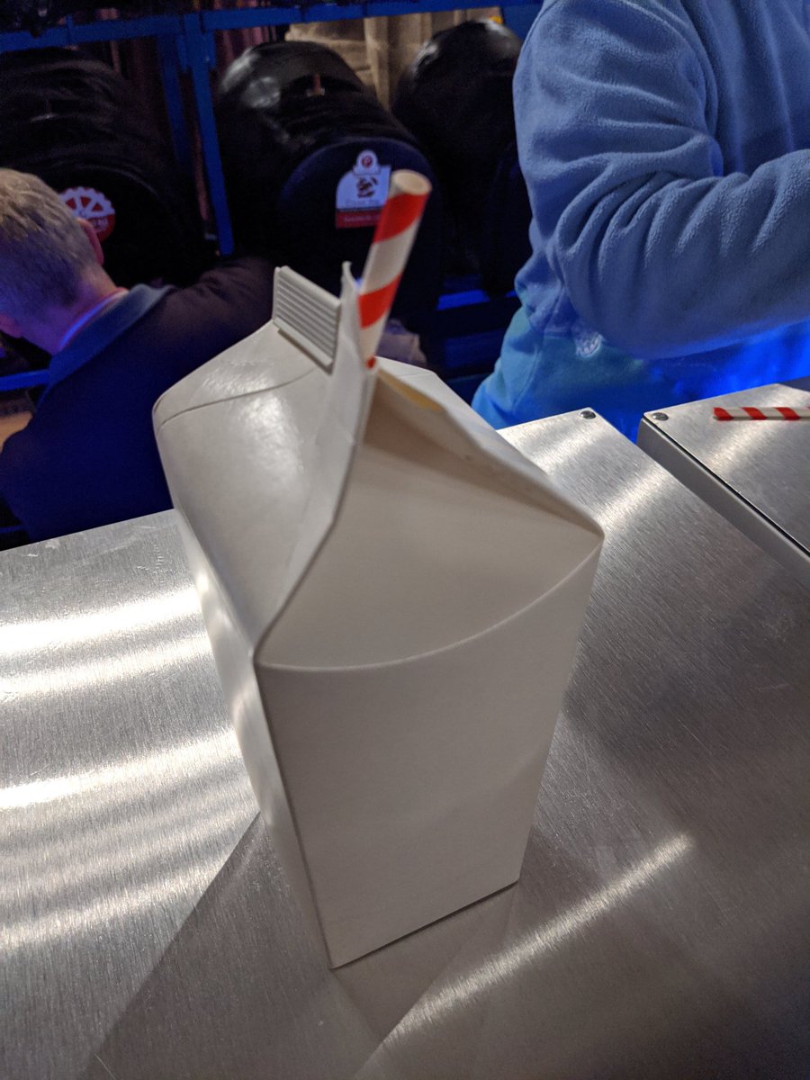 Honest_Sy1's tweet photo. This 2 pint milk carton of beer is a real winner!
No spillage, the freedom to do hand gestures while you're arguing, and a 50% reduction on using your legs going to the bar.
Result!
#beer #SuttonInTheIsle https://t.co/2YoiIpsbJf
