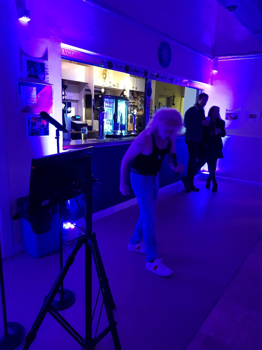 Tonight Disco Superstars are at Swindon Supermarine Rugby Club to celebrate Mark's 40th birthday with an 80s/90s theme!