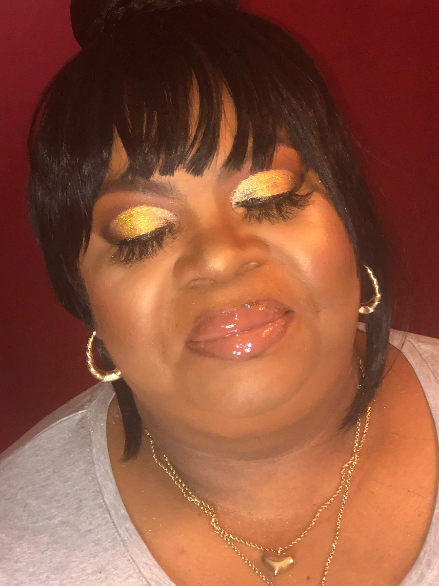 Goldie ✨ birthday glam 🥳🎉 
#bellusbeautybar3048 #makeupbytaje #dmvmua #baltimoremua #marylandmua #dcmua #dcmakeupartist #virginiamua #virginamakeupartist #beauty #birthday #makeup