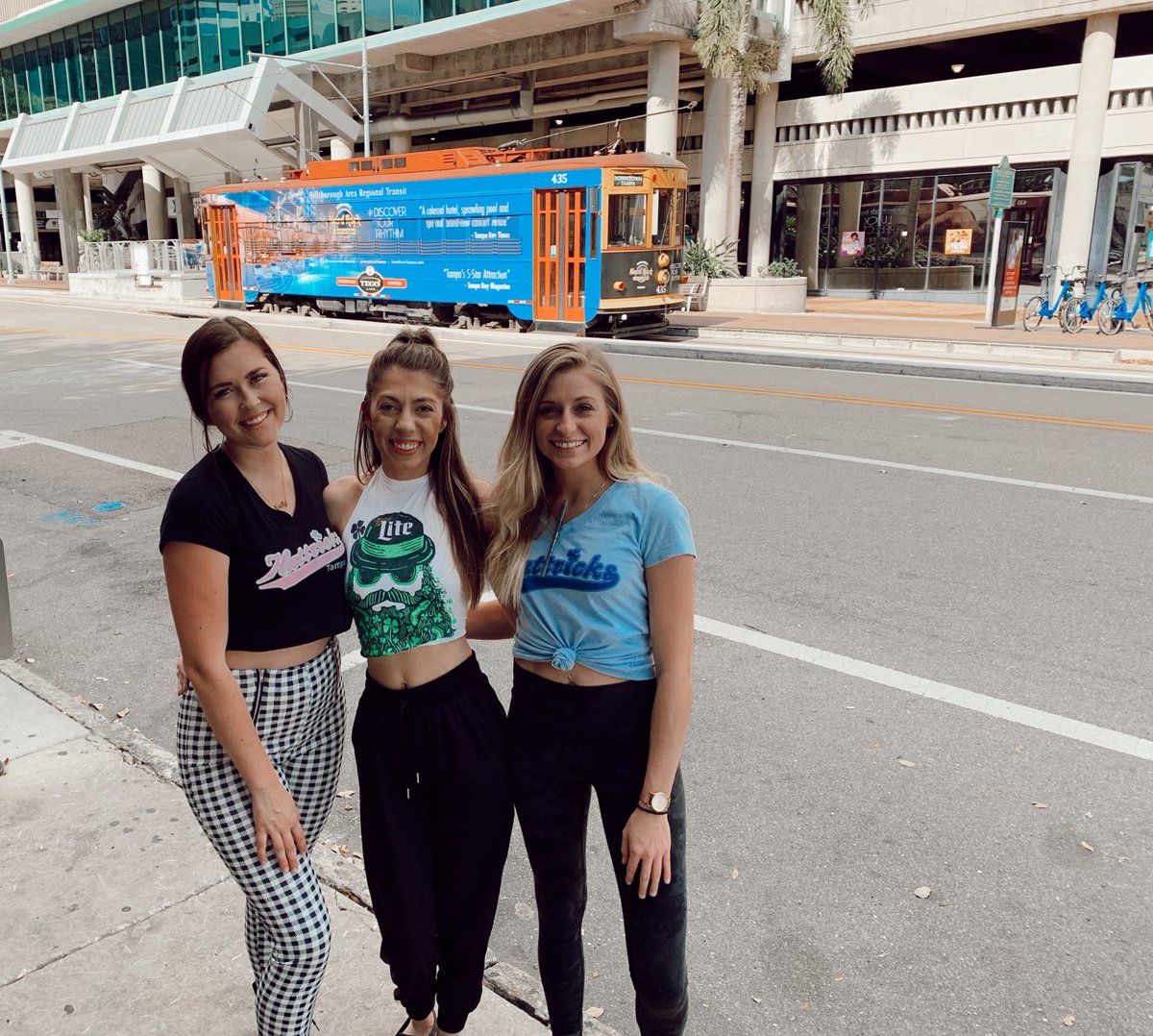 Don’t forget to Hop on over to Hattricks for a Pre St.Pattys celebration with a Happy Hour you can’t beat!! ☘️ 
•
•
• Make sure to Follow us on FB and Instagram 
#stpatricksday #barcrawl #happyhour