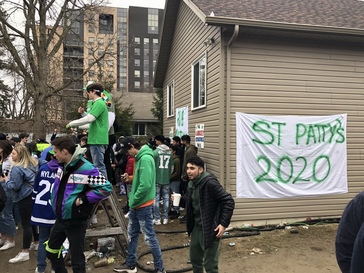 that_phidoan's tweet photo. Weekend before St. Patrick’s Day. Party being held in Hawthorn St area of Waterloo. Police are patrolling the area as well. Tons of garbage on the ground @570NEWS https://t.co/uthi1AJKHZ
