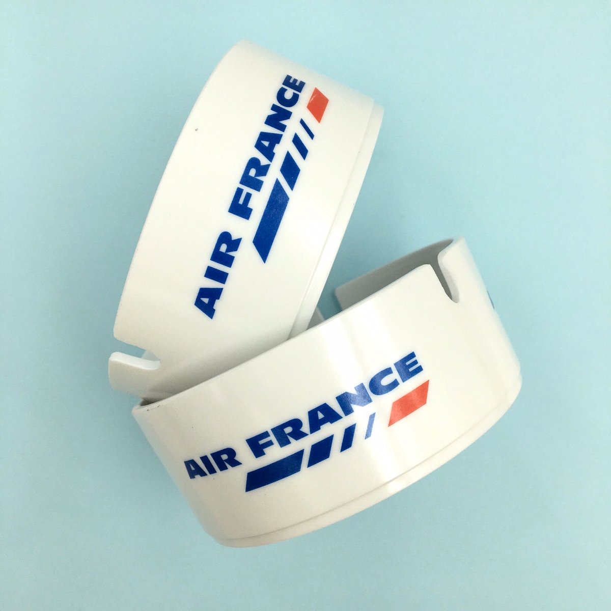 New In Shop #etsy :  #vintage #airfrance #ashtray #original #retro #collectibles #latelierdenanah #frenchvintage etsy.me/2wZELsw
