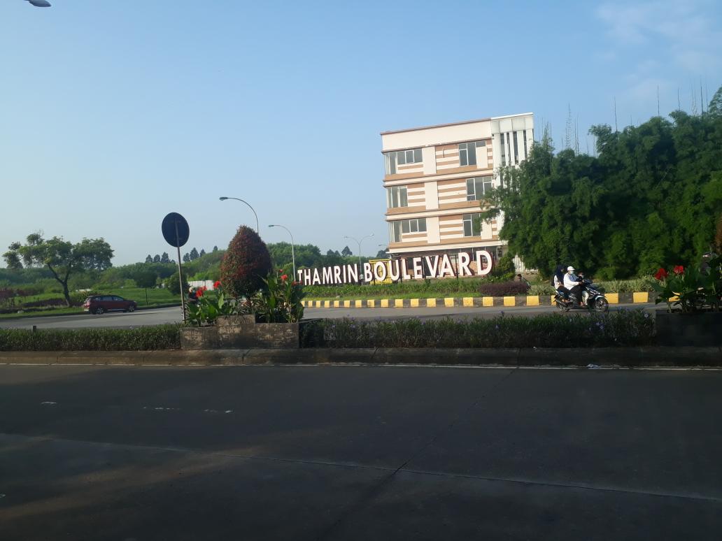 Lakalantas depan tropikan, sama" motor
