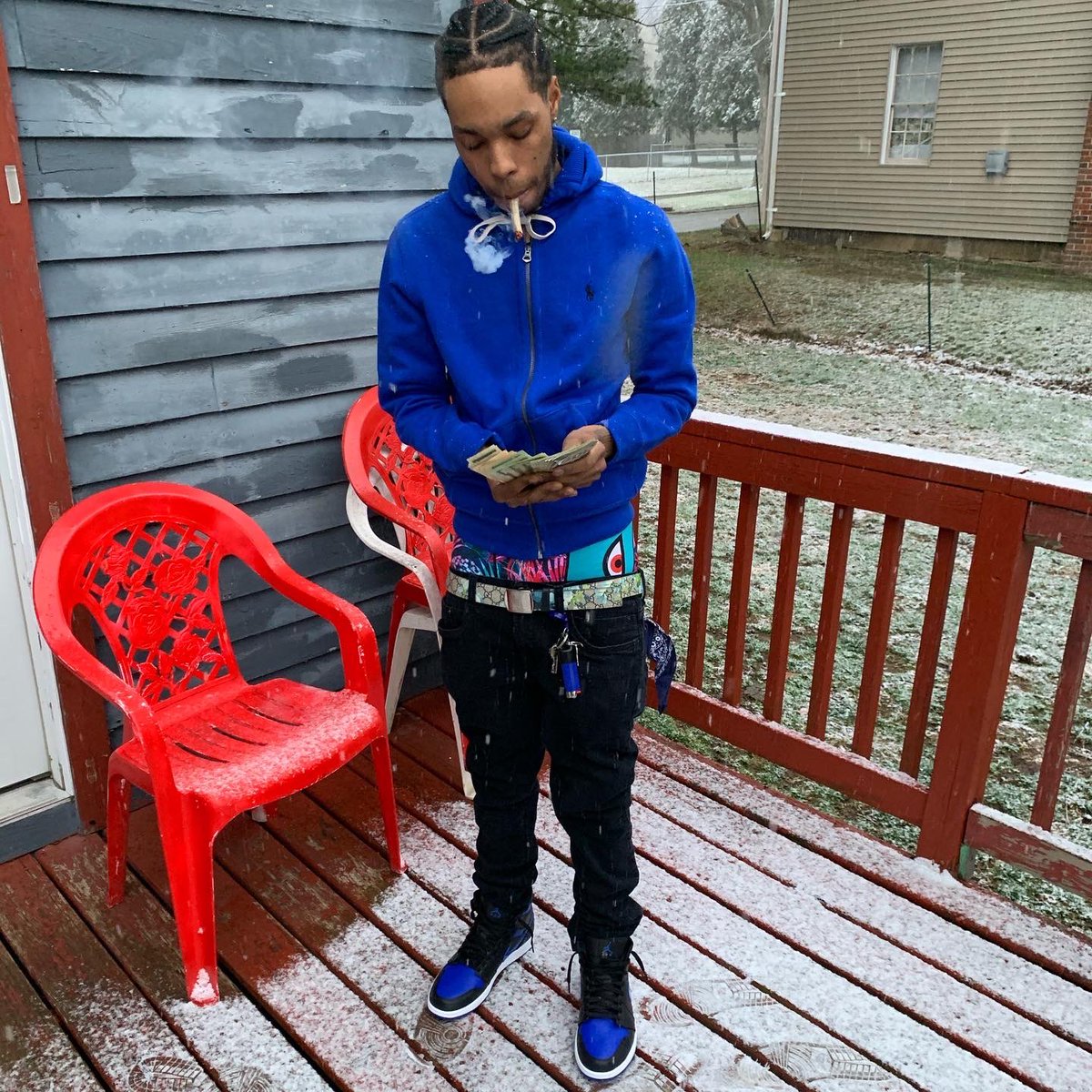 MoeFrom20s's tweet photo. The Streets is Hot It’s Cold Outside, 20 Deep for my Cros I Slide ♿️🤍 #FreeDuck #FreeLeek #FreeWeez https://t.co/WGVxeMlElH