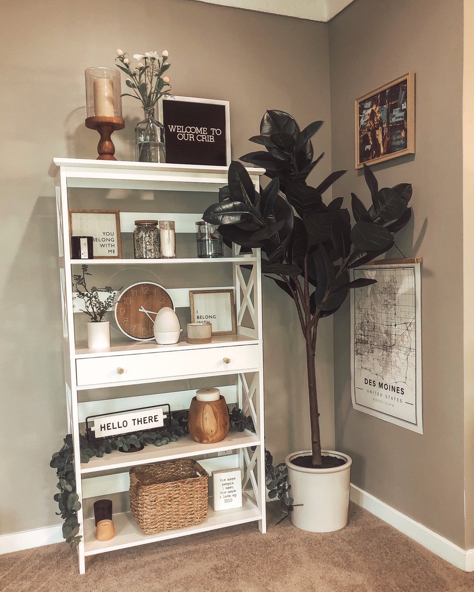 i love this lil corner 🌿🏠 #makingahouseahome