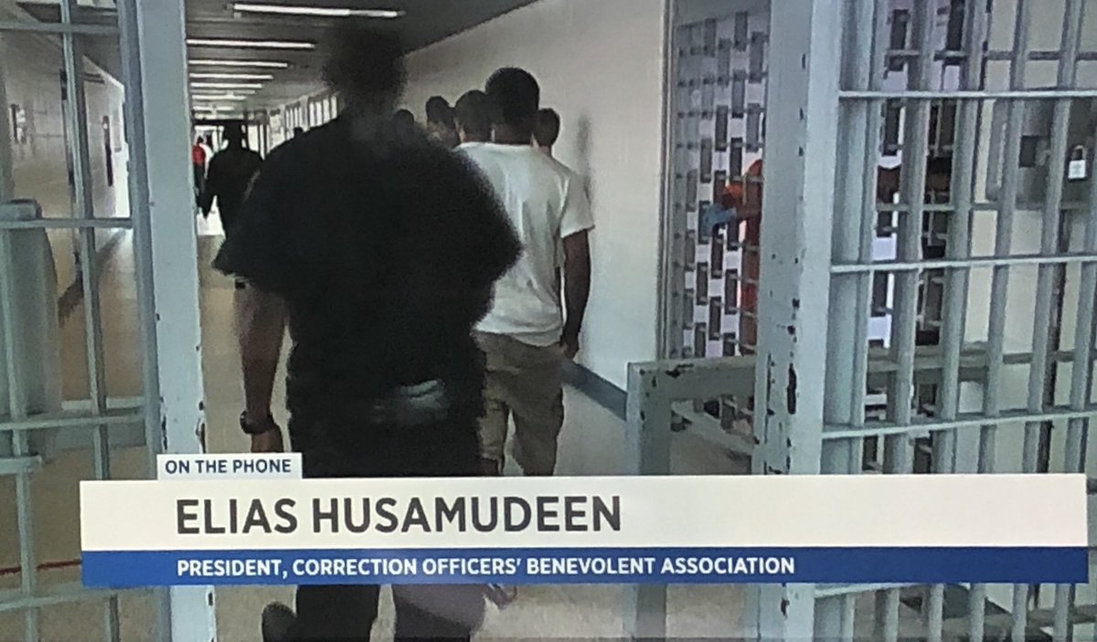 DeanMeminger's tweet photo. City Jails, including Rikers Island remain open to visitors, but #NewYorkState has suspended visitors to state prisons. #NYC correction union president outraged. He joins us on ⁦@NY1⁩ at 5:30 and 6pm to talk about the issue. ⁦@NYCCOBA1⁩ https://t.co/Sqamabz73n