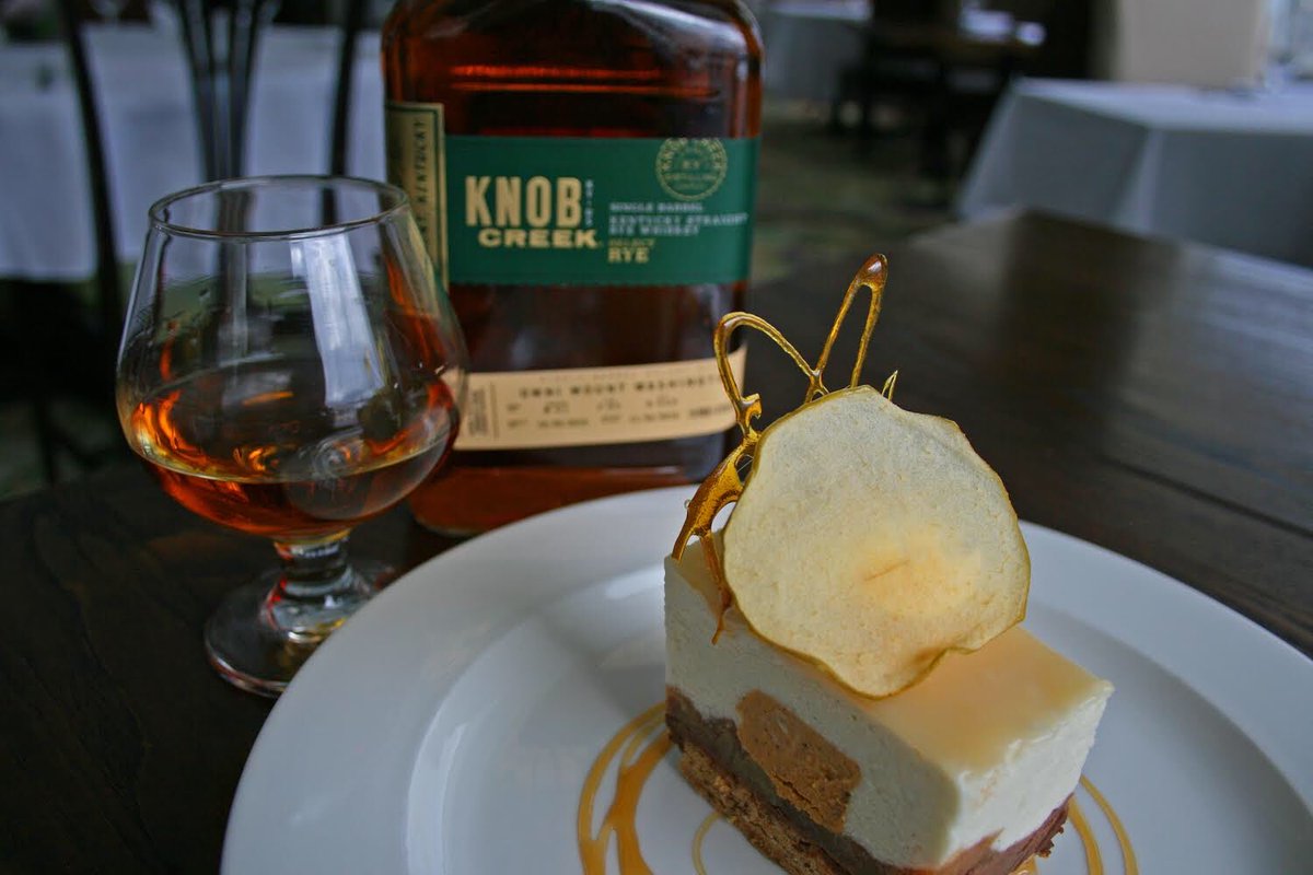 Celebrating 3.14 with some Pie and Rye! This Autumn Apple Pie Bavarian special is divine. #attheomni #omnichef