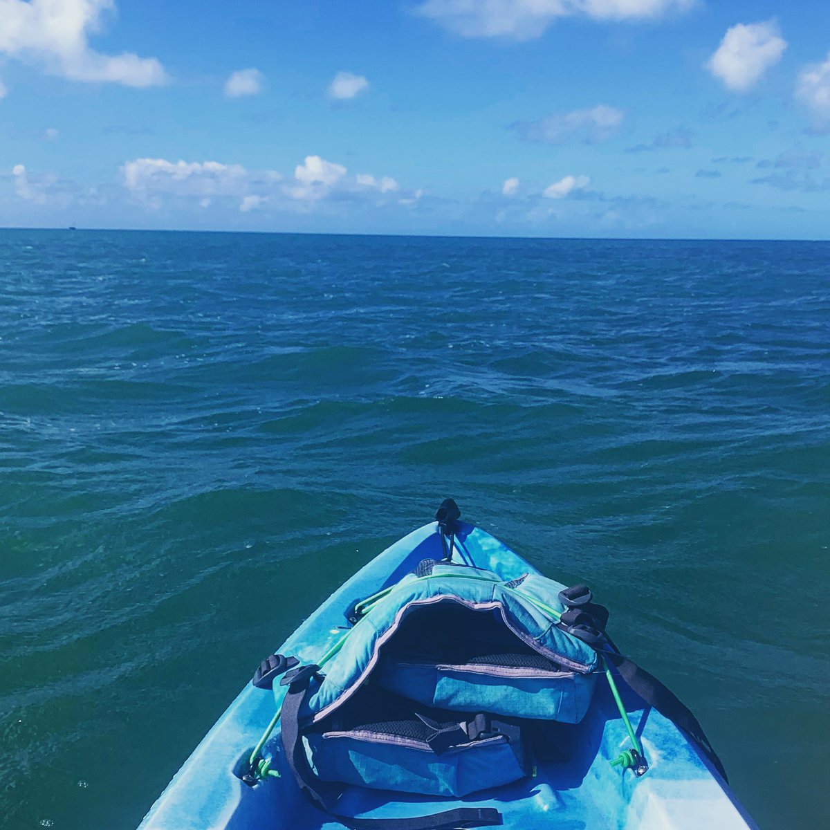 CRagauss's tweet photo. Nothing like the open sea https://t.co/nZAjrbtVnK