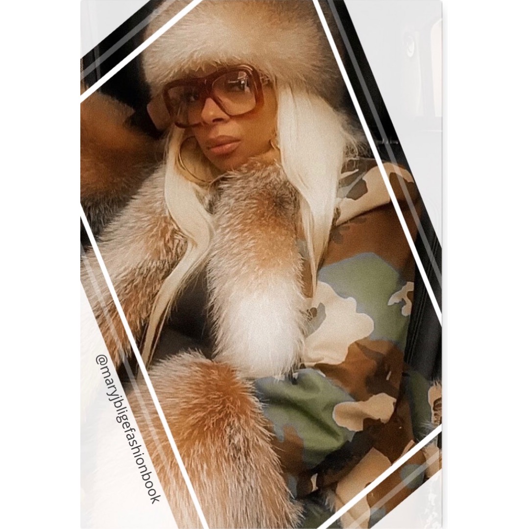 MaryJBligeFB's tweet photo. Event: Ad for Google Maps - Celebrating its 15th Birthday in February 2020 @googlemaps
Wearing Custom Duckie Confetti @duckie_confetti
#maryjblige #MJB #fashion #styledby #fashion #googlemaps15 #googlemaps #AD #duckieconfetti https://t.co/5OMtrmUr5g