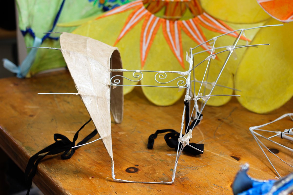 We had some amazing creative workshops. Biscuit Tin Pans, Costume Structure and Mask Making... check out the photo album on Facebook 

facebook.com/pg/CarnivalNet…