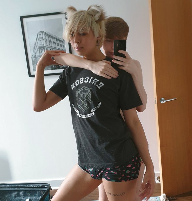 Watch Fawny's leaked NSFW photo on TwXstars