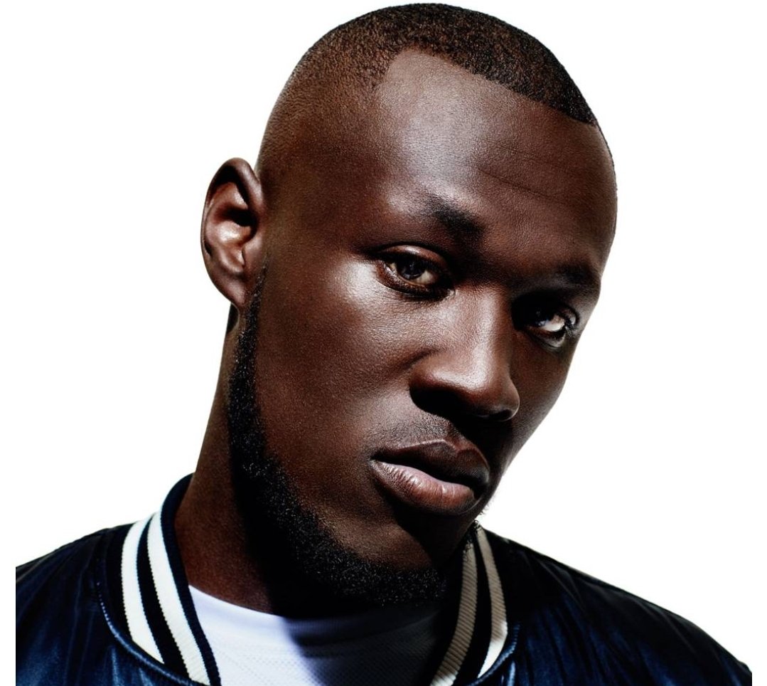 WildOrMildSilky's tweet photo. I'm now playing 'Vossi Bop' by @stormzy on the UK'S No1 Radio Show Live in the Castle with King Silky
#uk #ukradio #ukhost #uktous #NowPlaying #tunein #hiphop #uksno1radioshow #bbcradio1 #throneholder #kingsilky #already #liveinthecastlewithkingsilky https://t.co/uw1BfzxogX