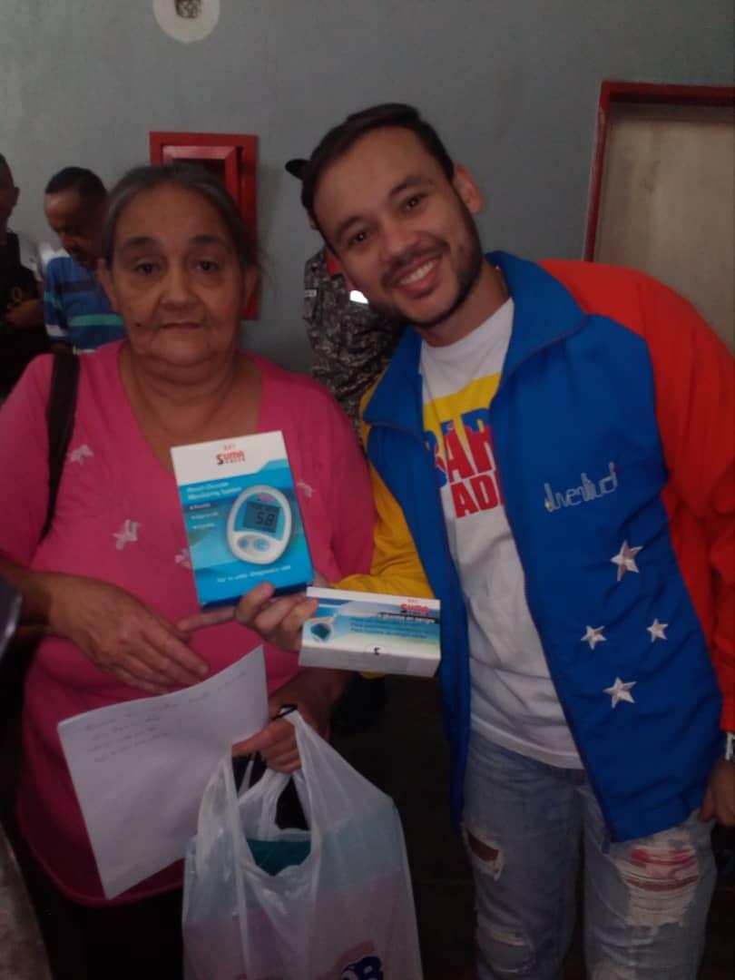Desde el estado Mayor se salud Táchira _ Gabinete de Salud Protectorado Táchira, Seguimos garantizando la atención social Casa a casa de nuestros pacientes Gracias <a href="/NicolasMaduro/">Nicolás Maduro</a> <a href="/FreddyBernal/">Freddy Bernal</a> <a href="/Rosusf23/">Rodolfo Suarez</a> @psuvaristobulo <a href="/PartidoPSUV/">PSUV</a>
