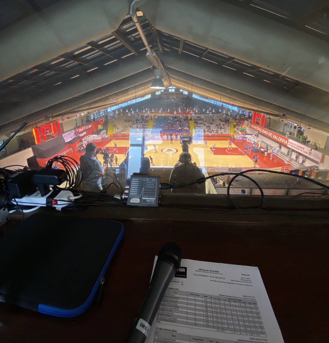 victoralexf's tweet photo. La oficina de hoy.
#LigaDirectv https://t.co/bXzfhgvCKx
