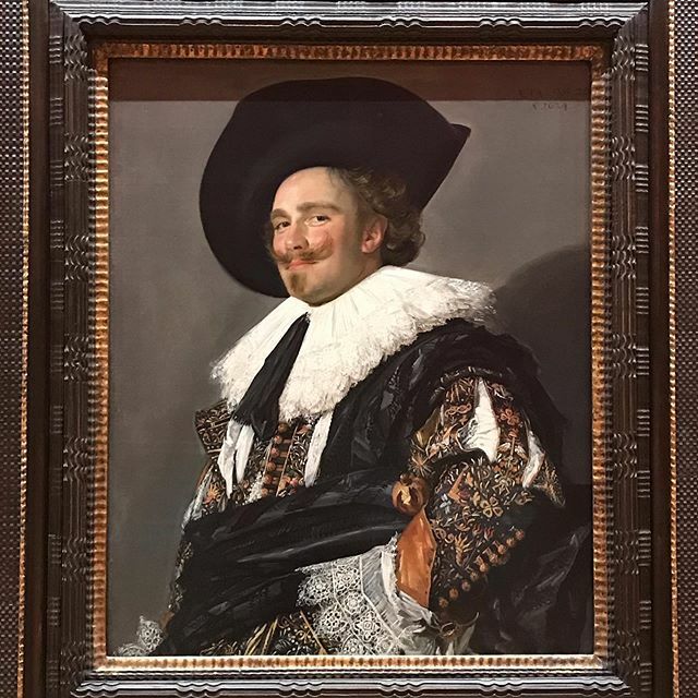 kcgalitz's tweet photo. Frans Hals, The Laughing Cavalier, 1624. Because we all need an excuse to smile right now!  #franshals #wallacecollection #laughingmatters 😂😹🤣 https://t.co/Rp3ZEhFL1F https://t.co/NG2YVoc2Bk