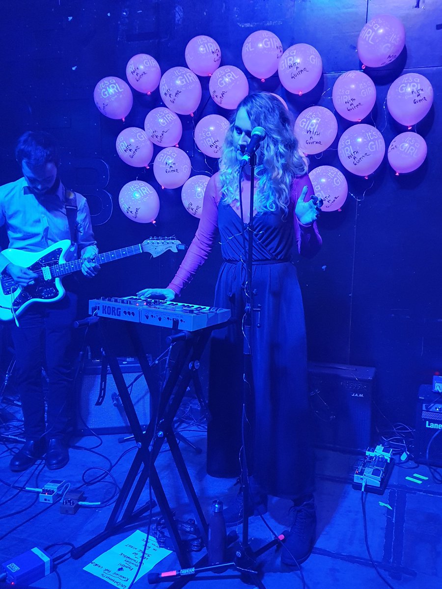 David68473675's tweet photo. It's  a girl with a guitar (or a keyboard). Brilliant gig tonight with @LemonDrinkBand @loudmammoth #grayling @LNFGlasgow @DFConcerts https://t.co/5s19Hh9URW
