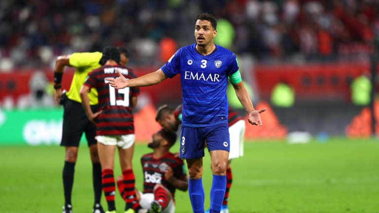 Fenerbahçe'den Brezilyalı Ekolünden 3 Transfer

İşte detaylar: bit.ly/2wYTNyo