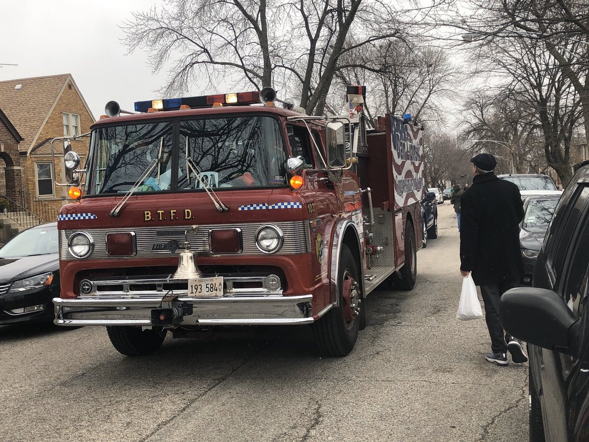 Had a busy day talking to voters in the 23rd Ward and attending <a href="/Local150/">IUOE Local 150</a>’s very abbreviated Archer Ave. St. Patrick’s Day Parade, where we made the best of it in chilly weather. 3 days until Election Day. Thanks again to all my supporters. Stay safe and wash those hands! #IL03