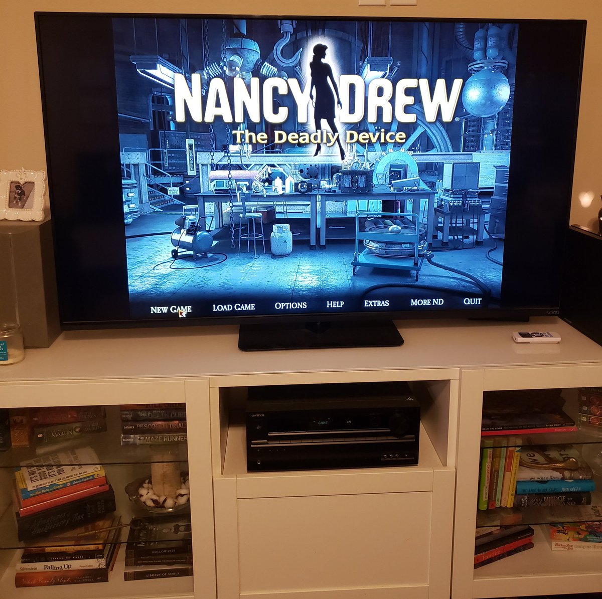 short_southern's tweet photo. Husband knew I'd had a tough day &amp; set this up for us to play together😭😭 @HerInteractive https://t.co/fQTe87unhW