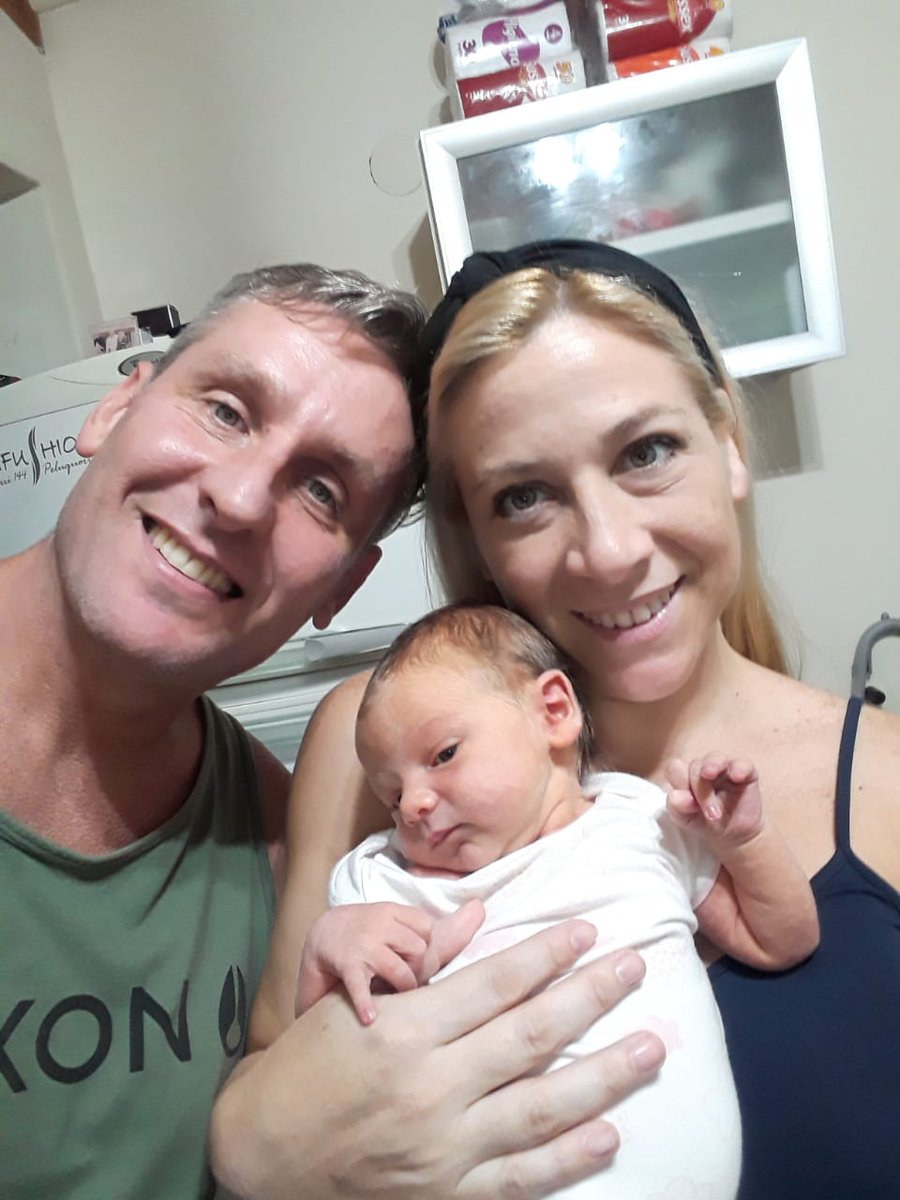 DanisaTodoro's tweet photo. #Foxgol Desde Paraná, ER. Seba, Danisa y Victoria https://t.co/FwwnqOONuS