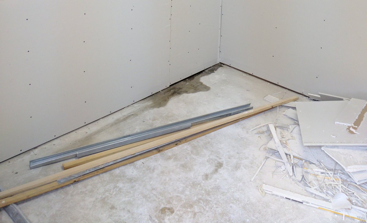 AoretSC2's tweet photo. Still following in @UpATreeZelda 's footsteps as I dealt with some water drainage issues on a fun #StudioArchon sidequest this weekend. It's under control now and I have a stopgap in place. We'll make it cute again later... https://t.co/GnaDZDbI05