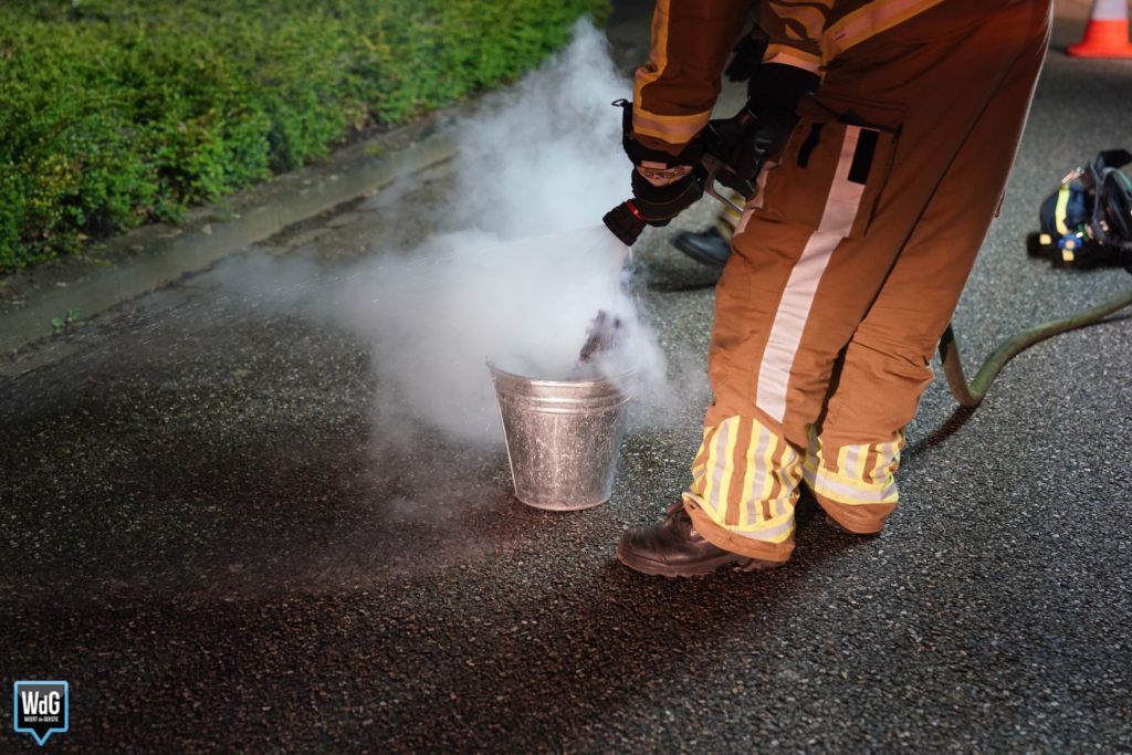 Brandweer dooft schoorsteenbrand op Boshoven ?. #Weert.