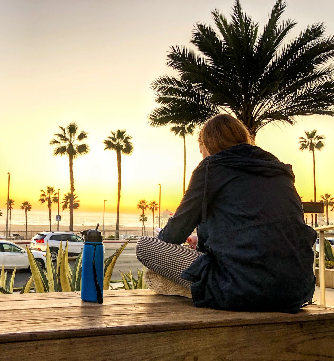 Blu_filters's tweet photo. Like if you drank water today ๐ง
Our bodies are up to 60% water, donโt forget to hydrate!
Upgrade your flask today https://t.co/0eZ63jizpe
.
.
#SipBlu #UpgradeYourFlask
#StayHydrated #Flask #AlkalineWater
#hydration #saturday #hb #paccity #socal #sunset #beach #goldenhour https://t.co/65WLoRmScM