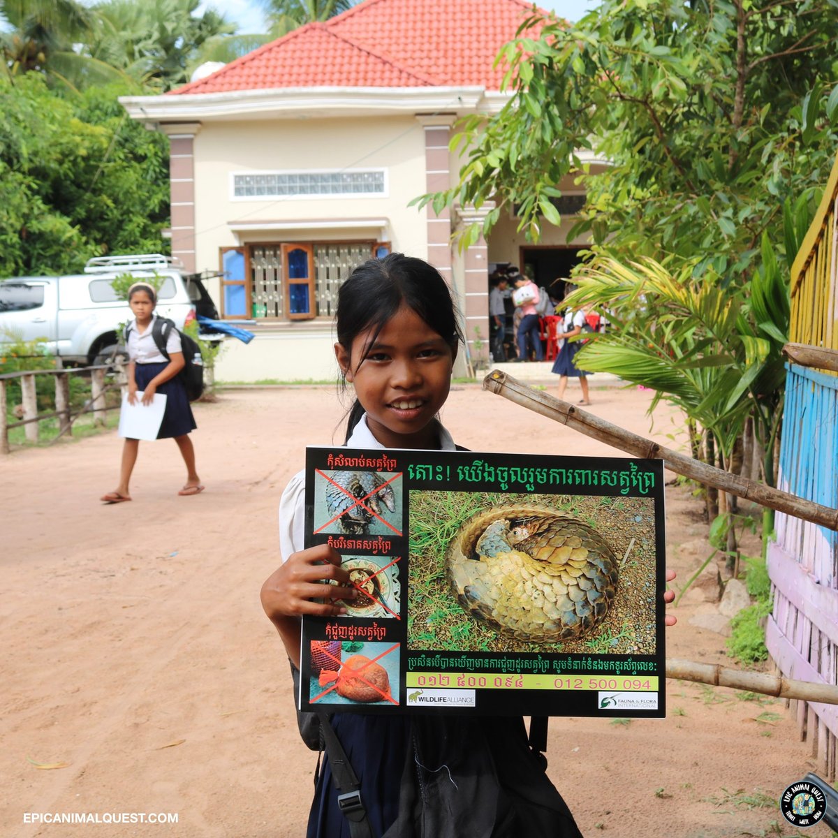 We are publishing 10 children’s books based on animal and environmental issues that we encountered while working with our partners in Cambodia.

In 2020, we will print 10,000 Khmer copies and give them to 200 underprivileged Cambodian primary schools.

soo.nr/URGk