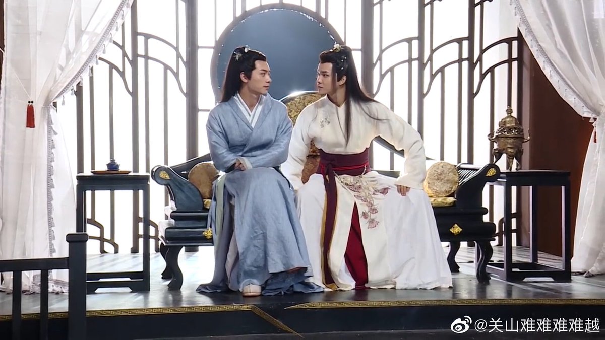 fuck it. thread of  #zhouyanchen  #周彦辰 as  #jichuan  #季川 and  #luomingjie  #骆明劼 as  #zhaoqingfeng  #赵青峰 from  #thebirthofthedramaking because they deserve so much more